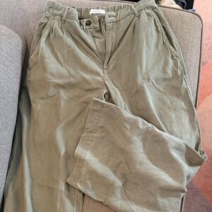 Everlane Women’s Green Wide Leg Trousers